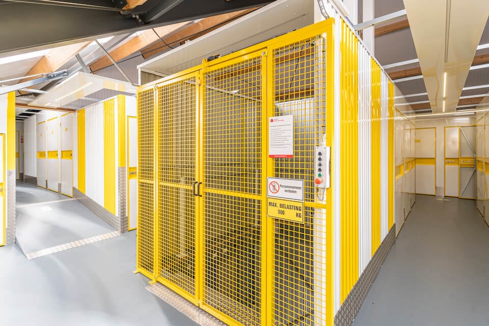 Opslagruimte-geel-lift-960px
